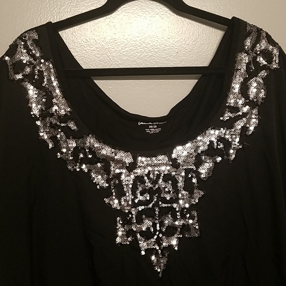 Sequined tee